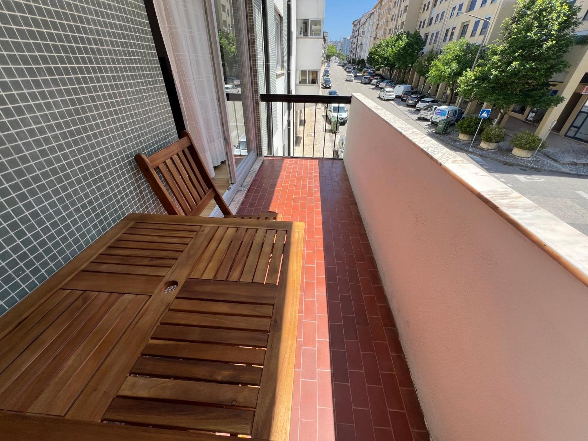 Ambiente Moderno Com Bom Gosto Lägenhet Coimbra Exteriör bild